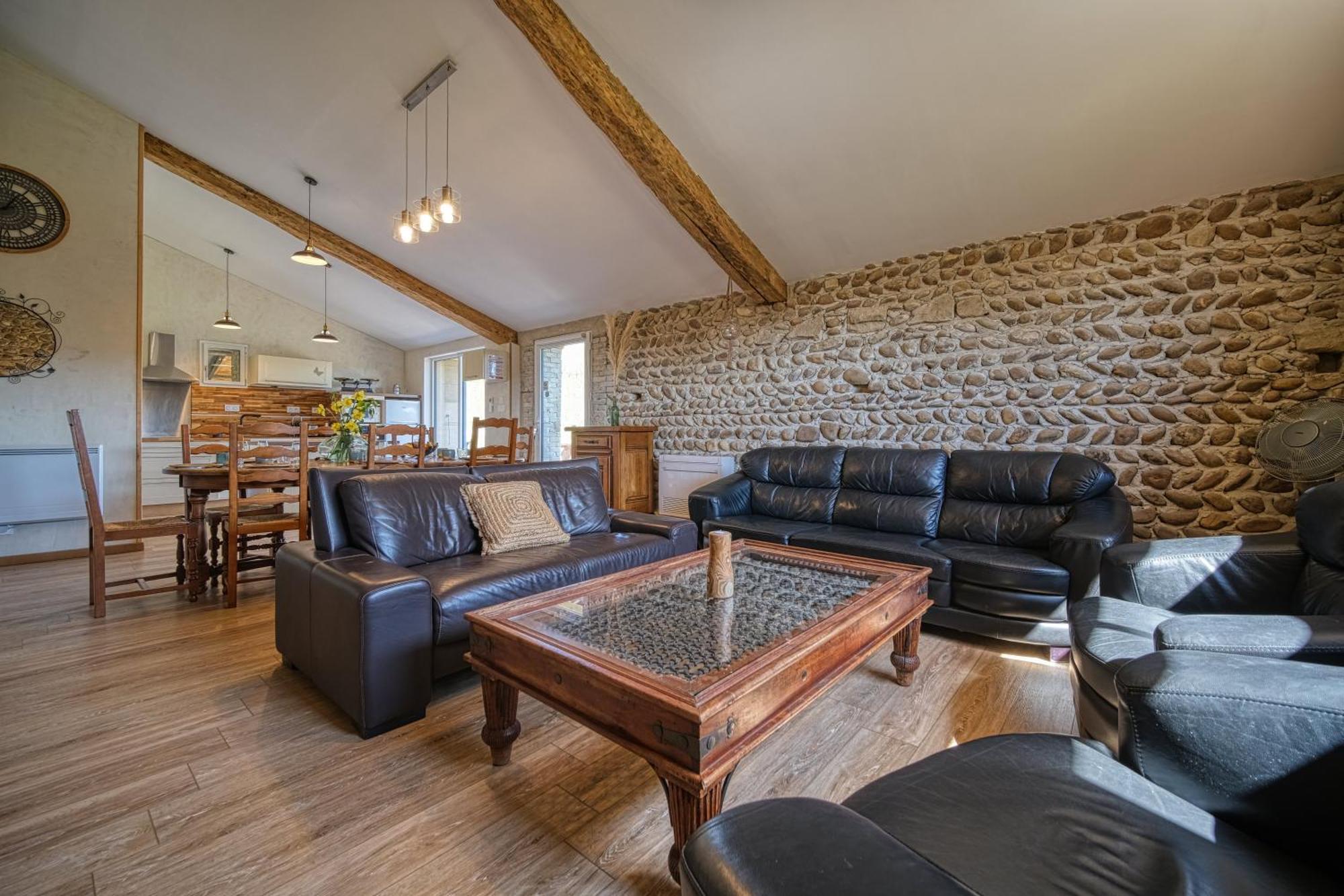 Maison Michonieres - Gite 3 Etoiles - 8 Personnes Miribel  Екстер'єр фото